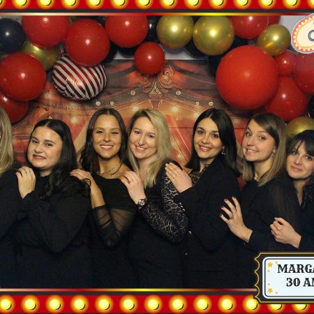 MayBooth Metz - Images