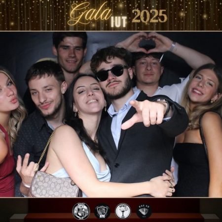 MayBooth Metz - Images 9